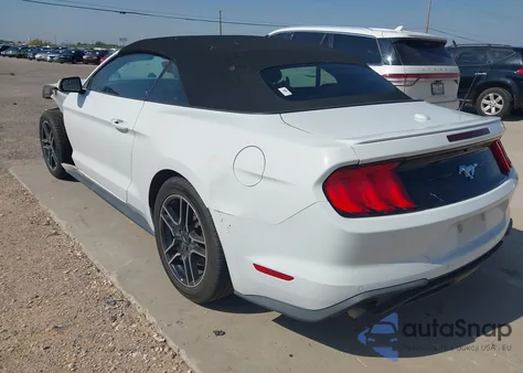 2018 Ford Mustang Ecoboost Premium из США, поврежденный, VIN 1FATP8UH3J5166451